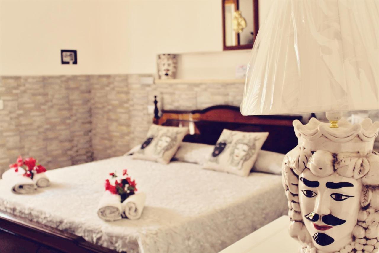 Casa Papiro Bed and Breakfast Λίπαρι Εξωτερικό φωτογραφία