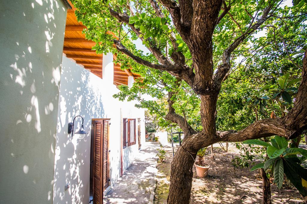 Casa Papiro Bed and Breakfast Λίπαρι Εξωτερικό φωτογραφία