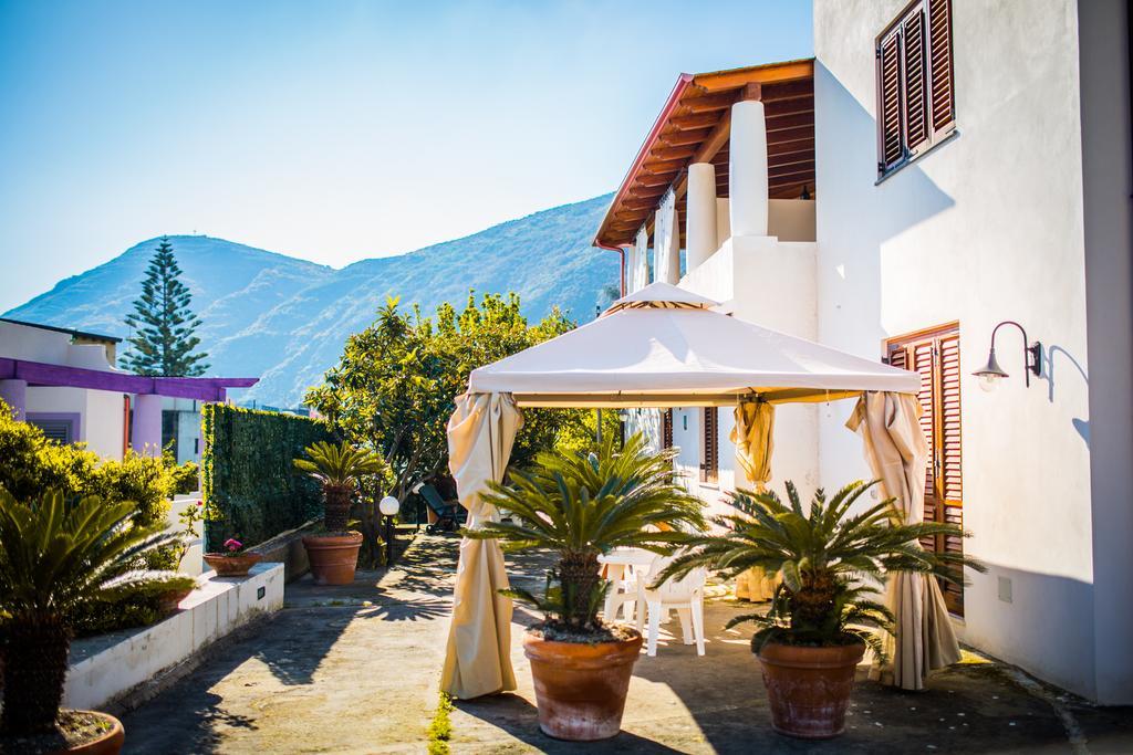 Casa Papiro Bed and Breakfast Λίπαρι Εξωτερικό φωτογραφία